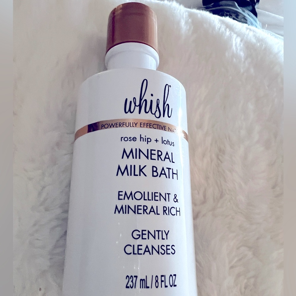 WHISH ROSE HIP LOTUS MINERAL MILK BATH - Picture 2 of 5
